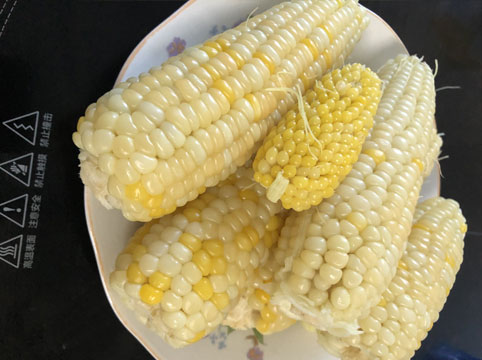 蒸玉米